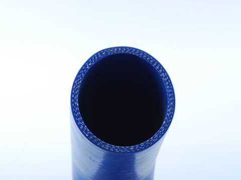 A picture shows the detail of cross section of blue heat resistant silicone tubing.